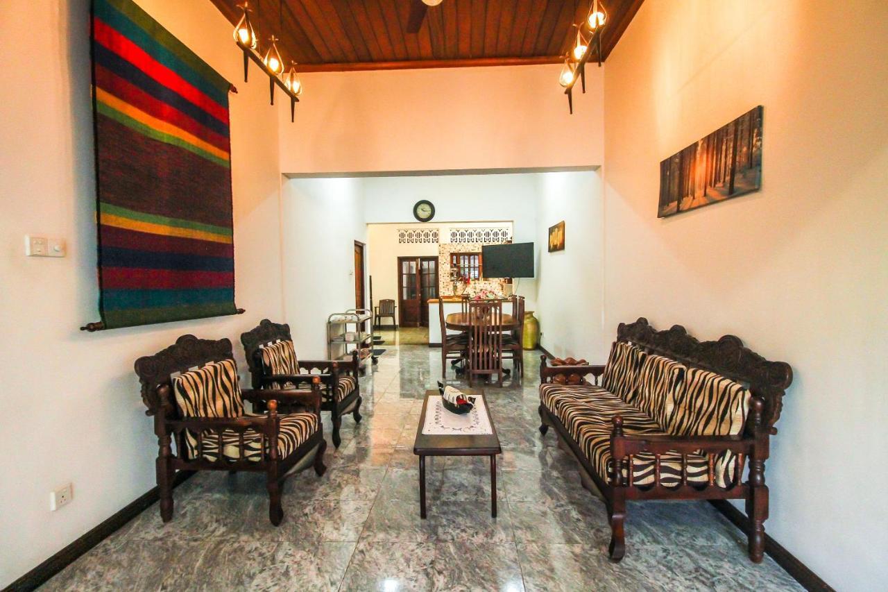 Dehiwala-Mount Lavinia Leo'S Home Stay מראה חיצוני תמונה